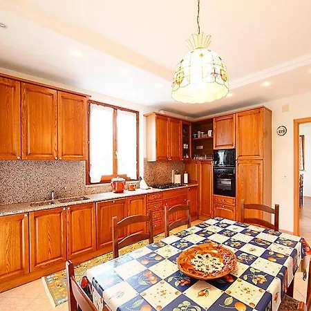 Granarola Sleeps 10 Pool Air Con Wifi