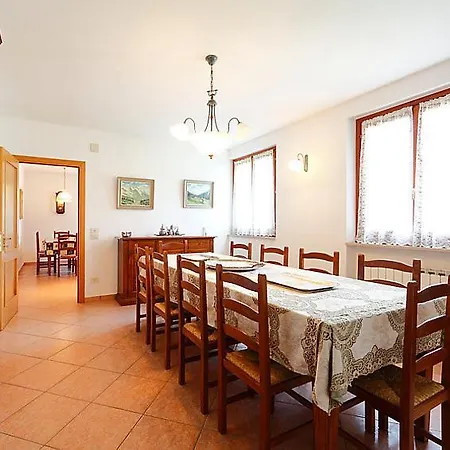 Granarola Sleeps 10 Pool Air Con Wifi