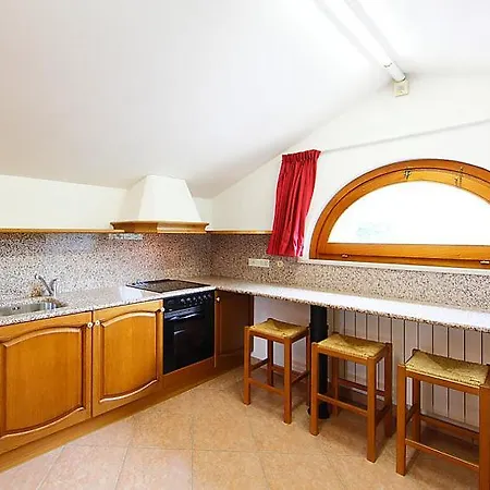 Granarola Sleeps 10 Pool Air Con Wifi